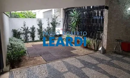 Casa para alugar na Rua Pedro Morganti, 103, Vila Mariana, São Paulo por R$ 15.500