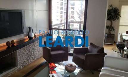 Apartamento à venda na Rua Coronel Melo de Oliveira, 58, Perdizes, São Paulo por R$ 1.750.000