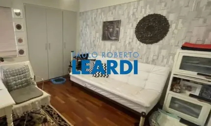 Apartamento à venda na rua pascoal vita, 366, vila madalena, são paulo por r$ 920.000