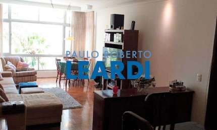 Apartamento à venda na Alameda Barros, 500, Higienópolis, São Paulo por R$ 1.250.000