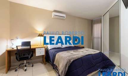 Apartamento à venda na Rua Monte Aprazível, 109, Vila Nova Conceição, São Paulo por R$ 557.000