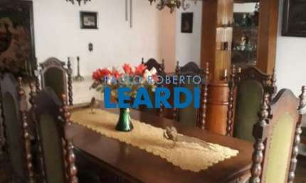 Casa à venda na Rua Baronesa de Porto Carreiro, 105, Bom Retiro, São Paulo por R$ 680.000