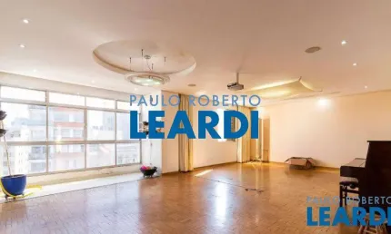 Apartamento à venda na Rua Apeninos, 245, Aclimação, São Paulo por R$ 1.300.000