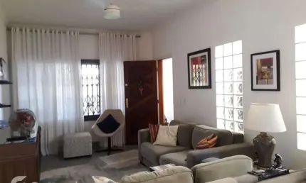 Casa com 4 quartos à venda na Rua dos Bogaris, 54, Mirandópolis, São Paulo por R$ 2.400.000