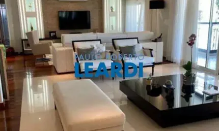 Apartamento à venda na rua afonso braz, 747, vila nova conceição, são paulo por r$ 6.800.000