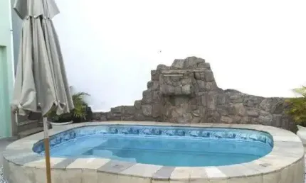 Casa com 2 quartos à venda na Rua Aparande, 37, Vila Ipojuca, São Paulo por R$ 2.150.000