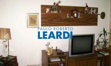 Apartamento à venda na Rua Margarida, 26, Barra Funda, São Paulo por R$ 450.000