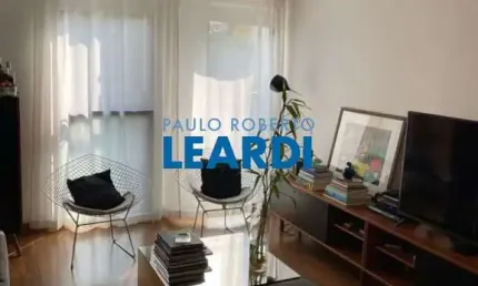 Apartamento à venda na Rua Graúna, 419, Moema, São Paulo por R$ 1.100.000