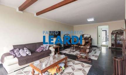 Casa à venda na Rua Ilsogno Di Anarello, 45, Vila Mariana, São Paulo por R$ 2.600.000