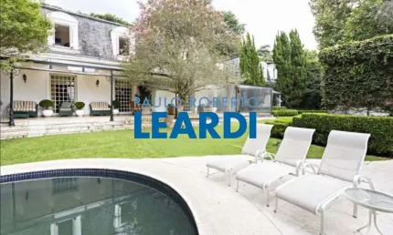 Casa à venda na Rua Professor Eduardo Monteiro, 410, Jardim Guedala, São Paulo por R$ 8.100.000