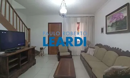Casa à venda na Rua Ribeiro de Barros, 236, Vila Romana, São Paulo por R$ 1.850.000
