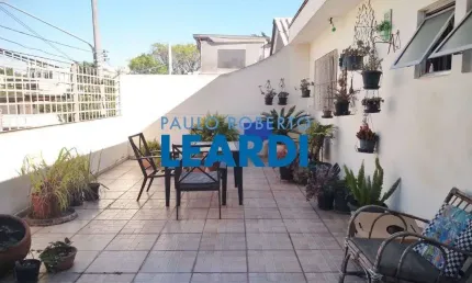 Casa à venda na Rua Bergson, 126, Alto da Lapa, São Paulo por R$ 940.000