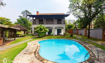 Casa com 5 quartos à venda na Rua Bragança, 55, Pacaembu, São Paulo por R$ 9.000.000