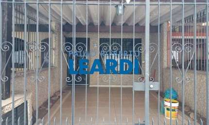 Casa à venda na Travessa Emília Alba, 88, Lapa de Baixo, São Paulo por R$ 680.000