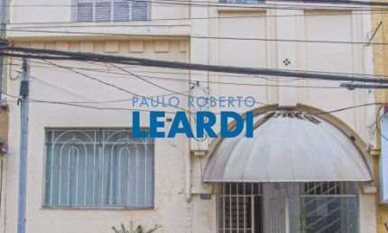 Casa à venda na Rua Turiassu, 1041, Perdizes, São Paulo por R$ 1.500.000