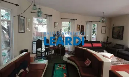 Casa à venda na Rua Dona Balduína, 94, Sumaré, São Paulo por R$ 5.000.000