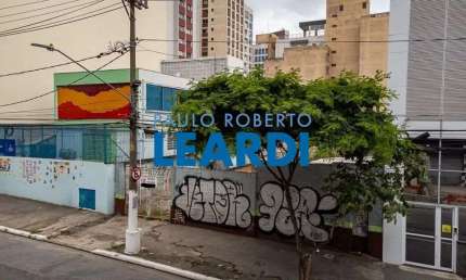 Terreno à venda na Rua Pedroso, 326, Bela Vista, São Paulo por R$ 2.300.000