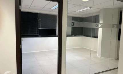 Sala comercial para alugar na Avenida Paulista, 542, Bela Vista, São Paulo por R$ 27.000
