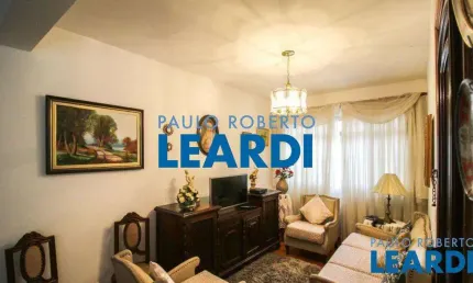 Casa à venda na rua martínia, 89, saúde, são paulo por r$ 954.000