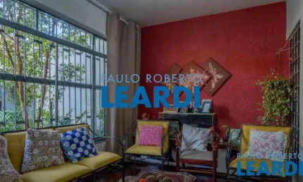 Casa à venda na Rua Vinte e Dois de Agosto, 367, Vila Bela Vista (Zona Norte), São Paulo por R$ 620.000