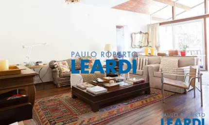 Casa à venda na rua heitor de morais, 673, perdizes, são paulo por r$ 3.900.000