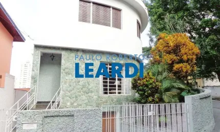 Casa à venda na rua andré dreyfus, 366, sumaré, são paulo por r$ 2.100.000
