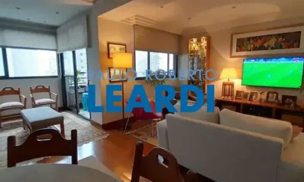 Apartamento à venda na Rua Loureiro da Cruz, 121, Aclimação, São Paulo por R$ 1.395.000