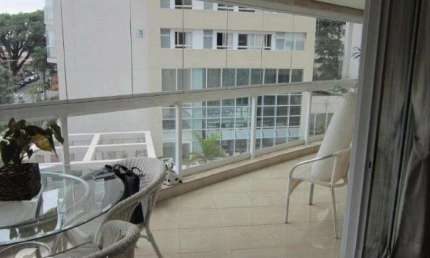 Apartamento com 3 quartos à venda na Rua Traipu, 214, Pacaembu, São Paulo por R$ 2.350.000