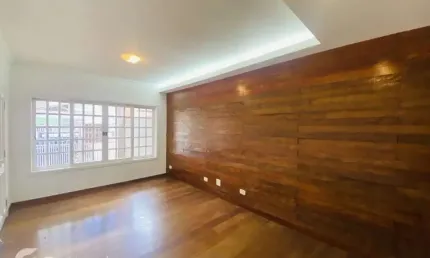 Casa em condomínio fechado com 3 quartos à venda na Rua Antonieta Revoredo, 510, Vila Elvira, São Paulo por R$ 1.650.000