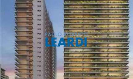 Apartamento à venda na Avenida Sabiá, 598, Moema, São Paulo por R$ 10.990.000