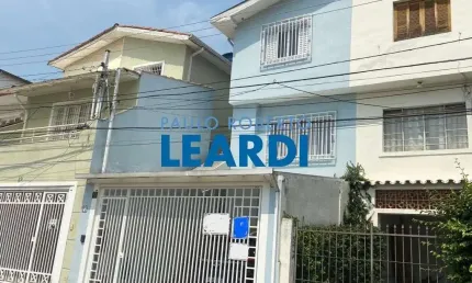 Casa à venda na Rua Ana Demerson, 93, Jardim da Glória, São Paulo por R$ 950.000