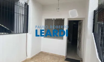 Casa à venda na Rua Caiubi, 647, Perdizes, São Paulo por R$ 700.000