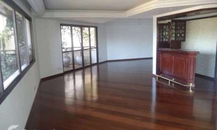 Apartamento com 4 quartos para alugar na Rua Atibaia, 136, Pacaembu, São Paulo por R$ 10.000