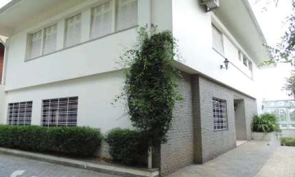 Casa com 3 quartos à venda na Rua Itaperuna, 106, Pacaembu, São Paulo por R$ 5.500.000