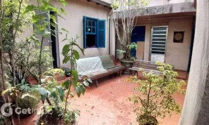 Casa com 3 quartos à venda na Rua Catalão, 164, Sumaré, São Paulo por R$ 2.595.000