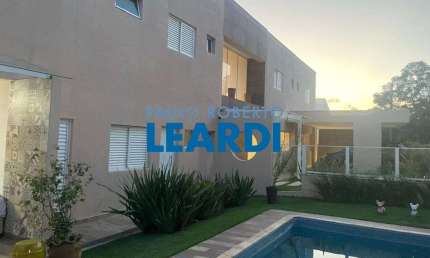 Casa em condomínio fechado para alugar na Estrada Fazendinha, 6600, Jardim Ana Estela, Carapicuíba por R$ 15.500