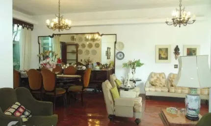Casa com 3 quartos à venda na Rua Plínio de Morais, 253, Sumaré, São Paulo por R$ 2.300.000