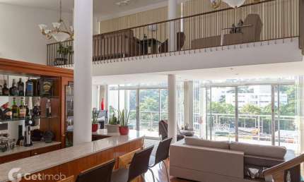 Casa com 4 quartos à venda na Rua Ubatuba, 254, Pacaembu, São Paulo por R$ 5.320.000