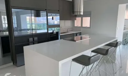Apartamento com 3 quartos para alugar na Avenida Parkinson, 101, Alphaville Empresarial, Barueri por R$ 22.000