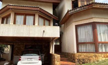 Casa em condomínio fechado com 4 quartos para alugar na Berlim, 234, Alphaville Residencial Zero, Barueri por R$ 35.000