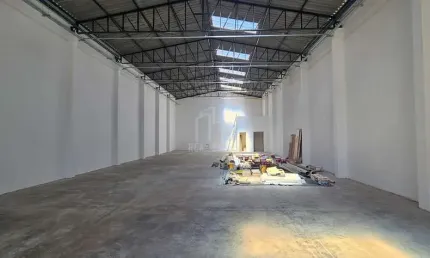Barracão Comercial para locação no Centro de Londrina - ZC1
