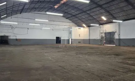 Barracão comercial industrial no centro de londrina. zoneamento zc3