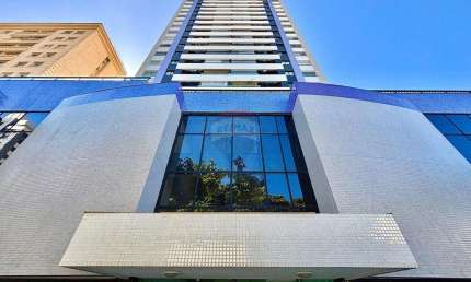 'Apartamento Vista Mar na Pituba - Imperdível!' : 4/4, 1 suíte, 2 varandas, 3 vagas de garagem, portaria 24h, lazer completo