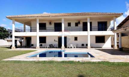 Venda de linda casa duplex, 5 quartos e 5 suítes, 900 m2,  frente para o mar, em Vilas do Atlântico, Lauro de Freitas/BA