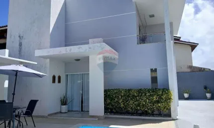 Venda de linda casa duplex em condomínio, com 4 quartos, 4 suítes, no Loteamento Miragem, em Lauro de Freitas/BA