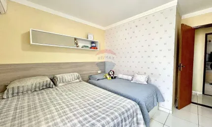 Casa Duplex com 3/4 em condomínio fechado - Lauro de Freitas