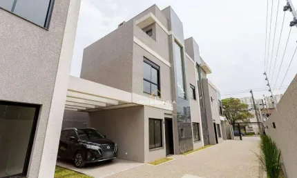 Sobrado com 3 dormitórios à venda, 124 m² por R$ 1.100.000 - Campo Comprido - Curitiba/PR