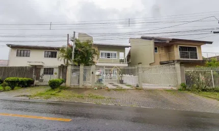 Casa com 4 dormitórios para alugar, 360 m² por R$ 12.500,00/mês - Novo Mundo - Curitiba/PR
