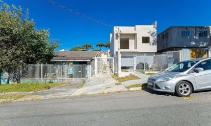 Sobrado com 3 dormitórios à venda, 98 m² por R$ 595.000,00 - Atuba - Curitiba/PR