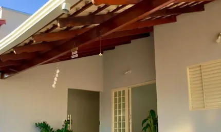 Casa a venda em Caldas Novas - aceita veiculo como permuta